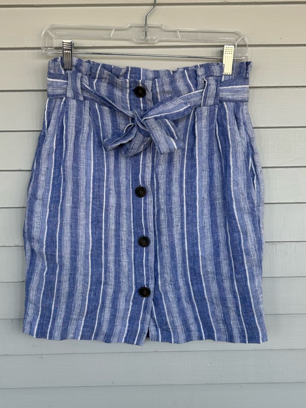H&M blue linen blend skirt with tie waist and button front Sz 4 #linen #summer